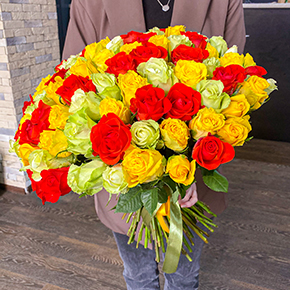 Летний микс 101 роза (40 см) в Москве