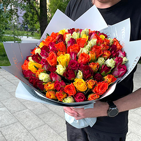 Букет 101 роза "Для нее" (30 см) в Москве