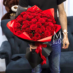 Букет из 51 красной розы (50 см) в Москве