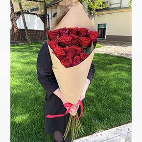 Букет 15 красных роз (90 см) в Москве