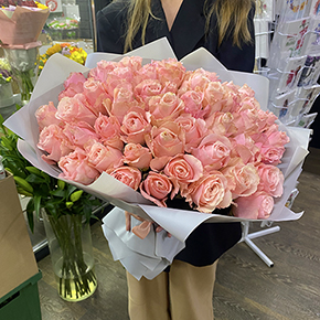 Букет 51 Кенийская розовая роза (40 см) в Москве