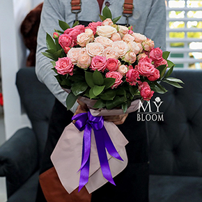Букет 21 роза Бомбастик (50 см) в Москве