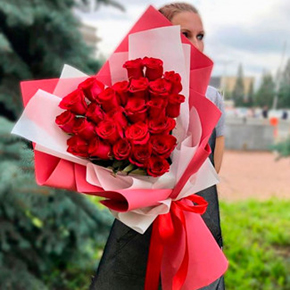 Букет из роз в форме сердца в Москве