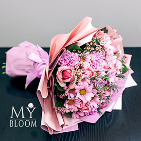 Букет из хризантем, роз и гвоздики в Москве