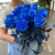 15 синих LUX роз Эквадор (60 см) в Москве