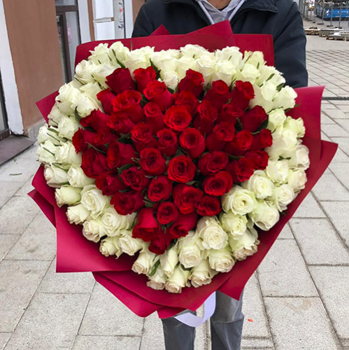 101 роза в форме сердца (40 см) в Москве