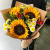 Букет подсолнухов с сантини San Up и ягодами гиперикума в Москве